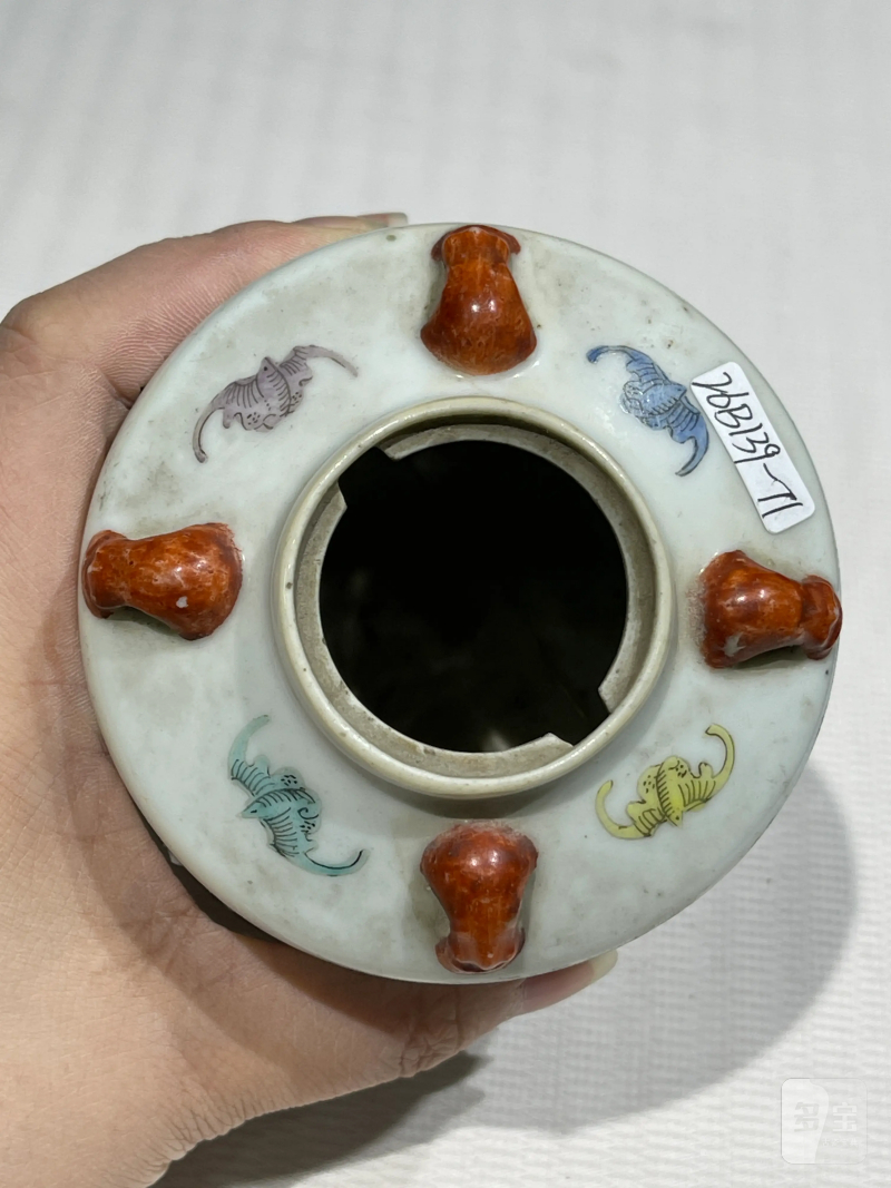 清代 粉彩茶壶一组十二件 - 图28